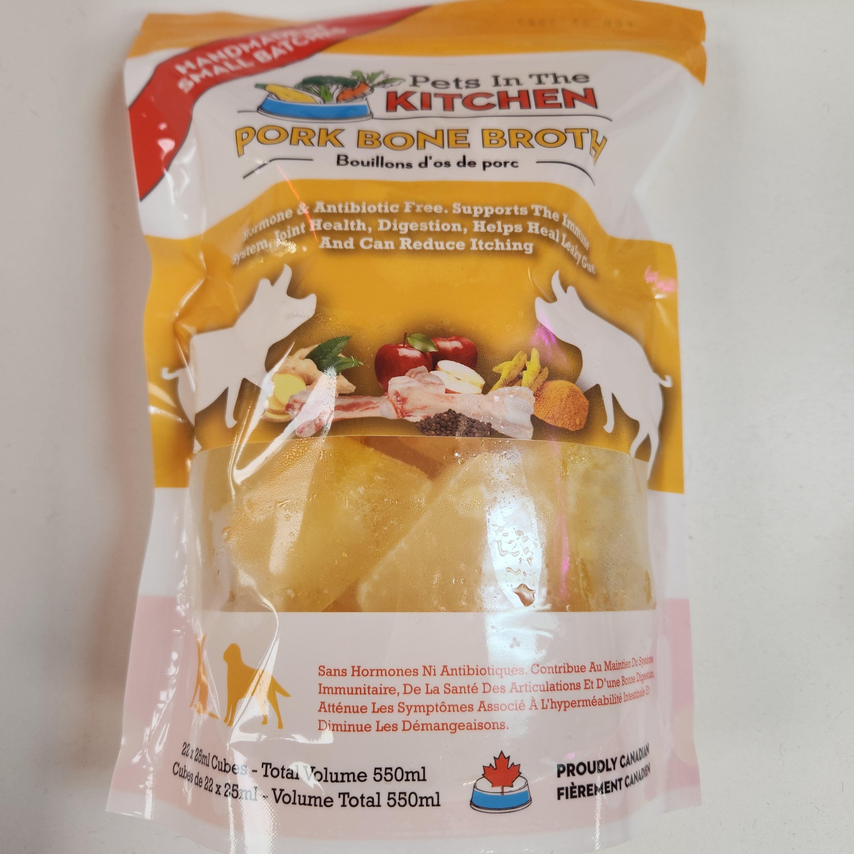 Pets In the Kitchen Pork Bone Broth 22 x 25oz Frozen Cubes 550ml Bag