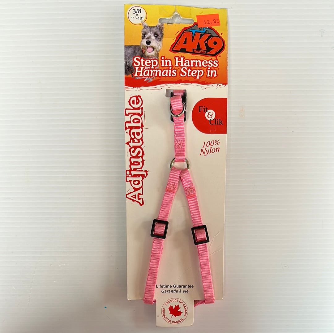 AK-9 Nylon Step In Harness (3/8 X 11”-18”)