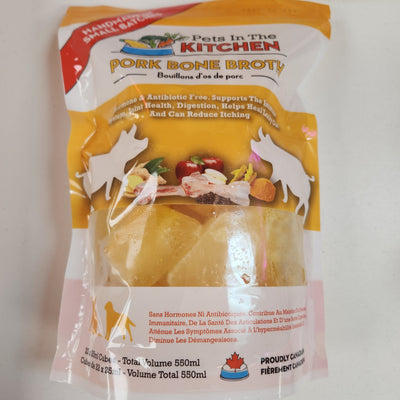 Pets In the Kitchen Pork Bone Broth 22 x 25oz Frozen Cubes 550ml Bag
