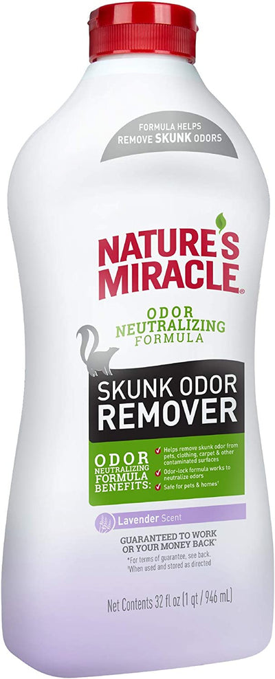 Nature's Miracle Skunk Dissolvant d'odeurs Parfum de lavande pour animaux de compagnie Vêtements Tapis et autres surfaces (946 ml) 