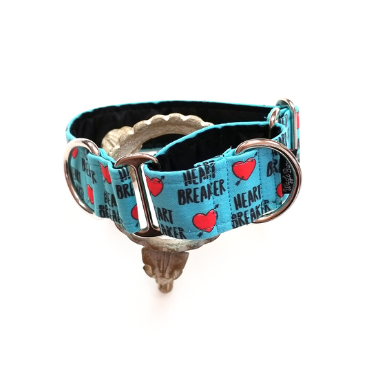 Wiggle Bumz "Heart Breaker" Martingale Dog Collar, 12"-18", Blue