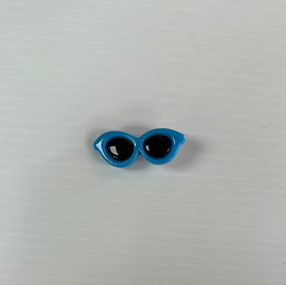 Tiny Sunglasses Hair Clip